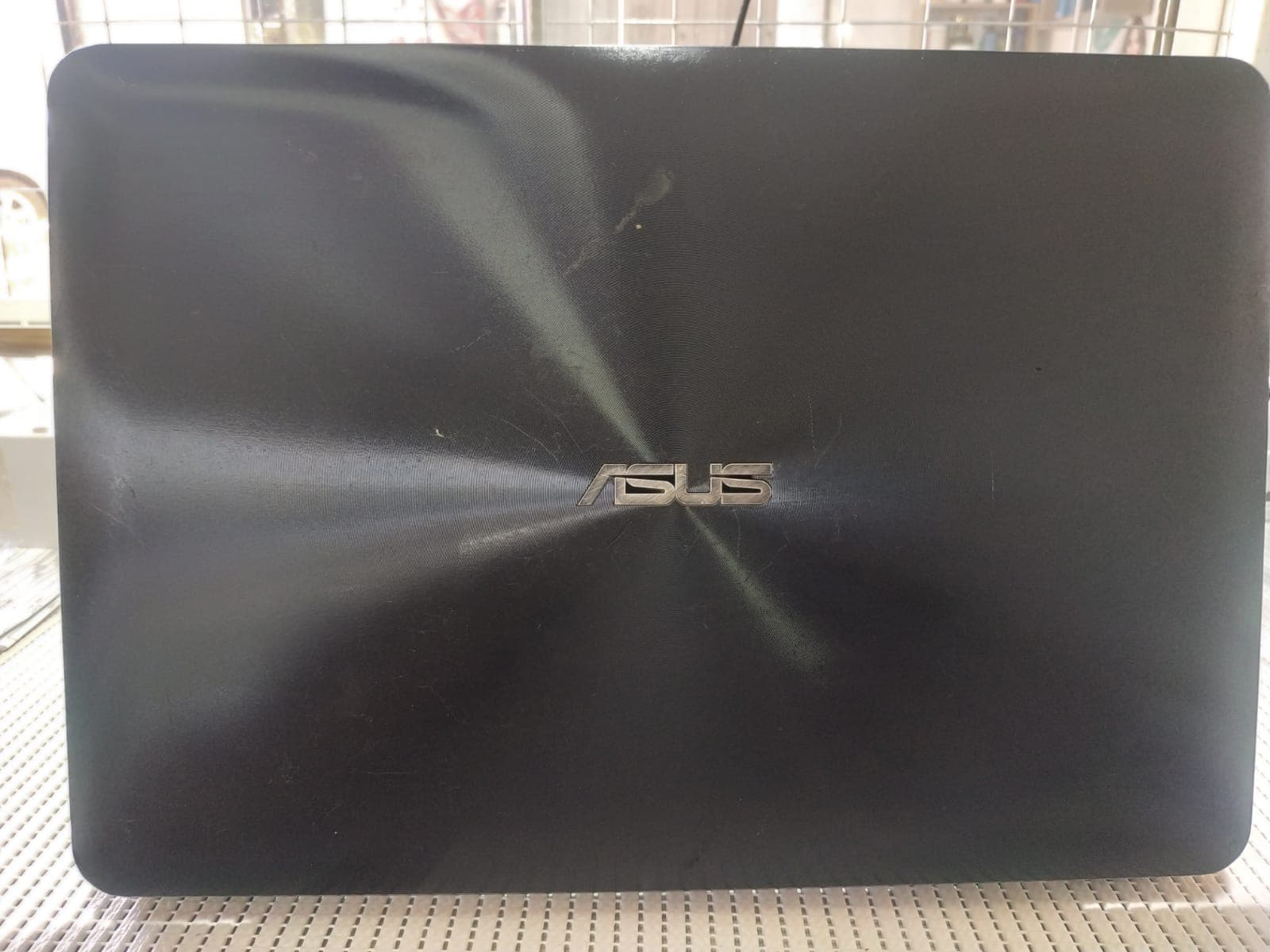 ASUS Z450L