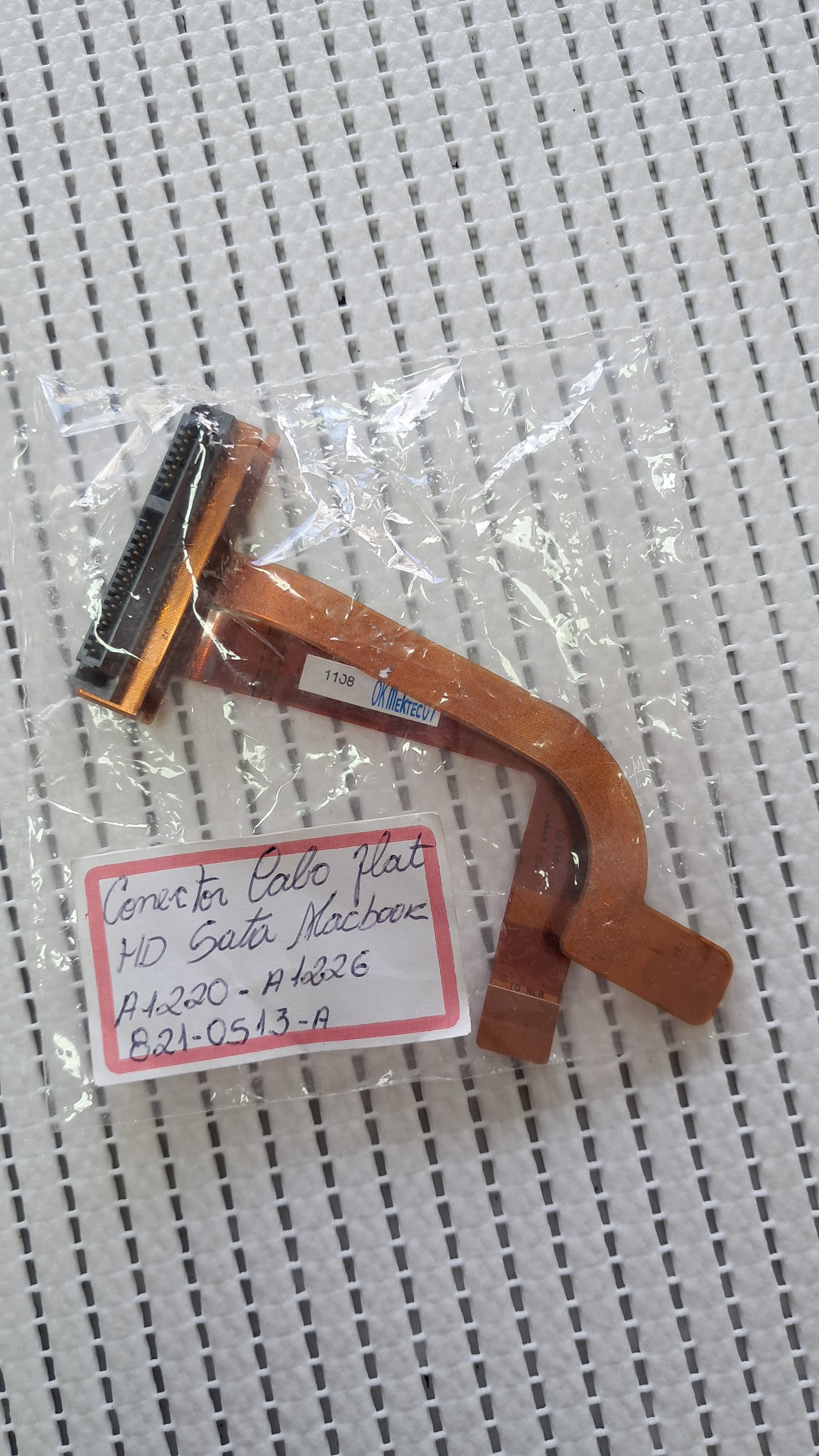 Conector SATA - Macbook A1220 - foto 1