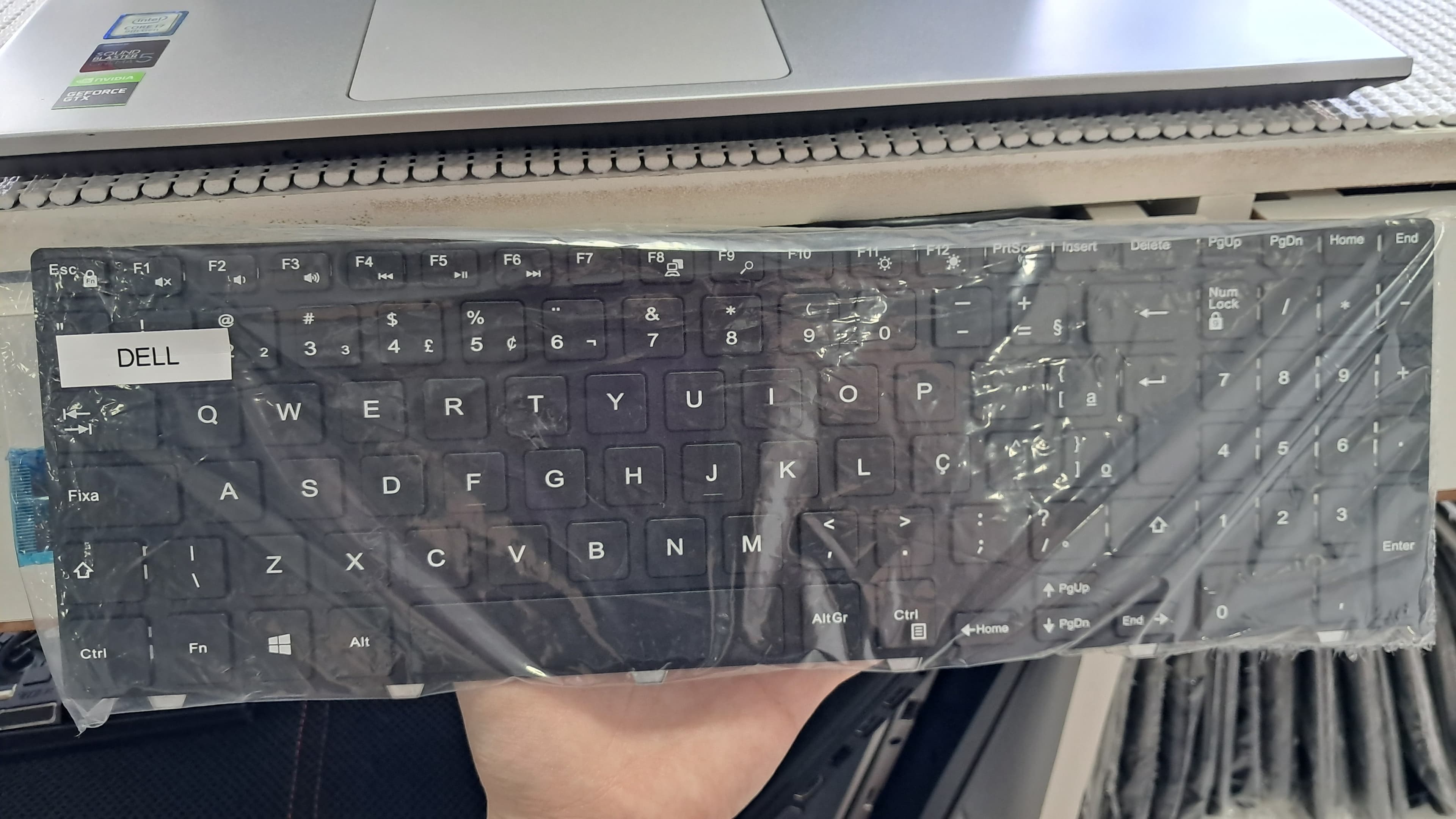 Teclado - DELL INSPIRION 15-3000 S/BA - foto 1