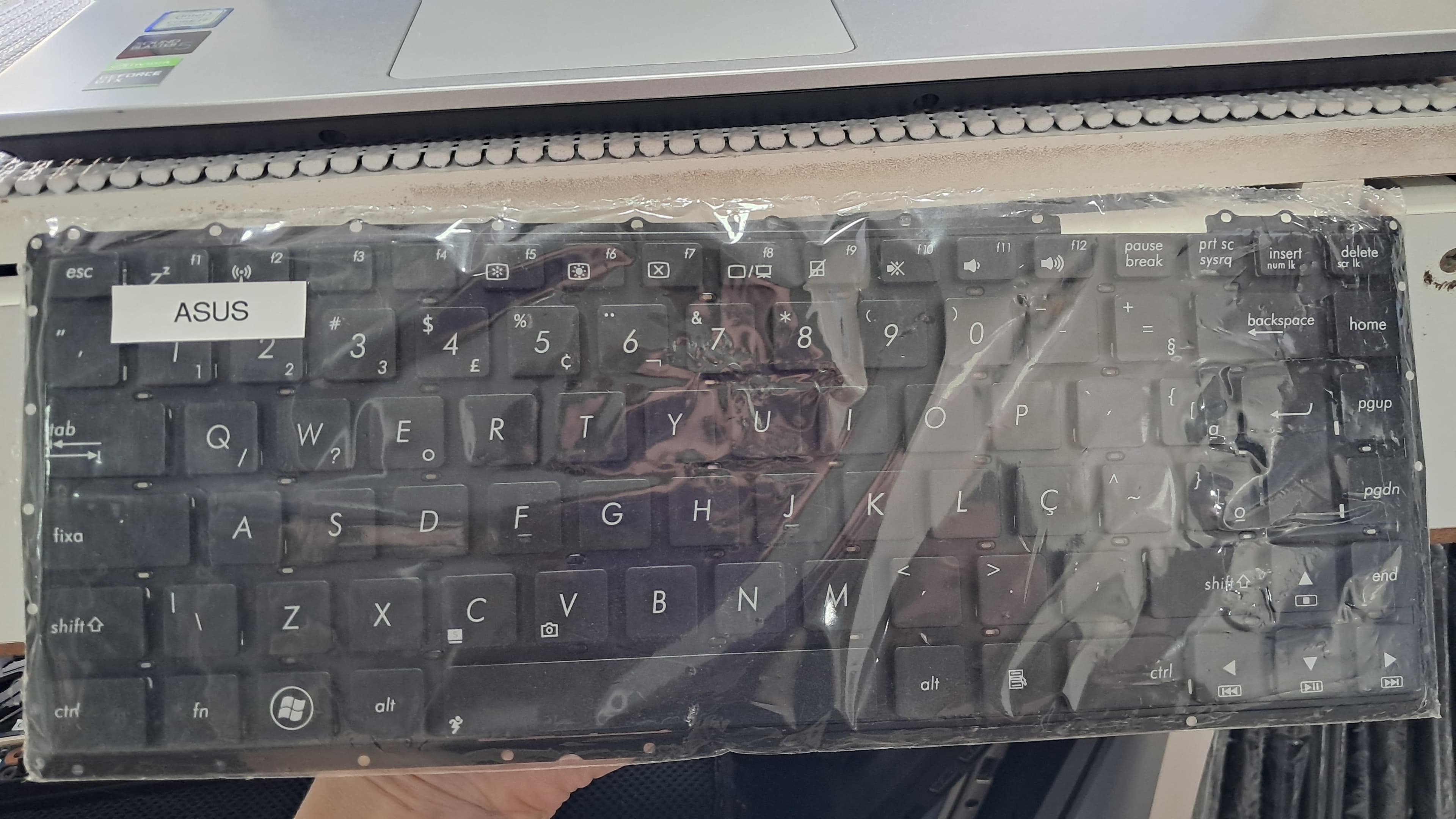 Teclado - Asus X401 U - foto 1