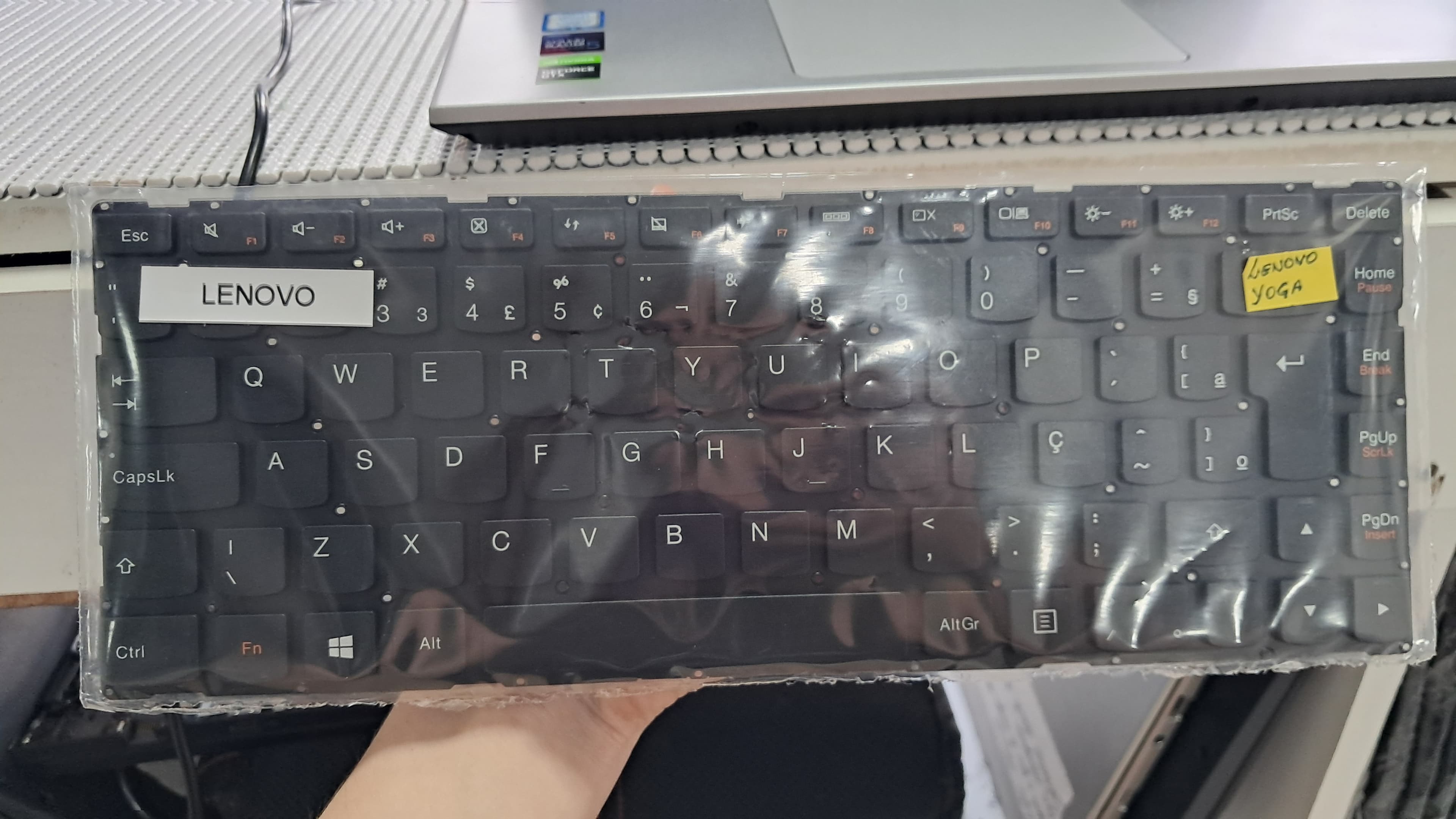 Teclado - Lenovo Yoga 500-14ibd - foto 1