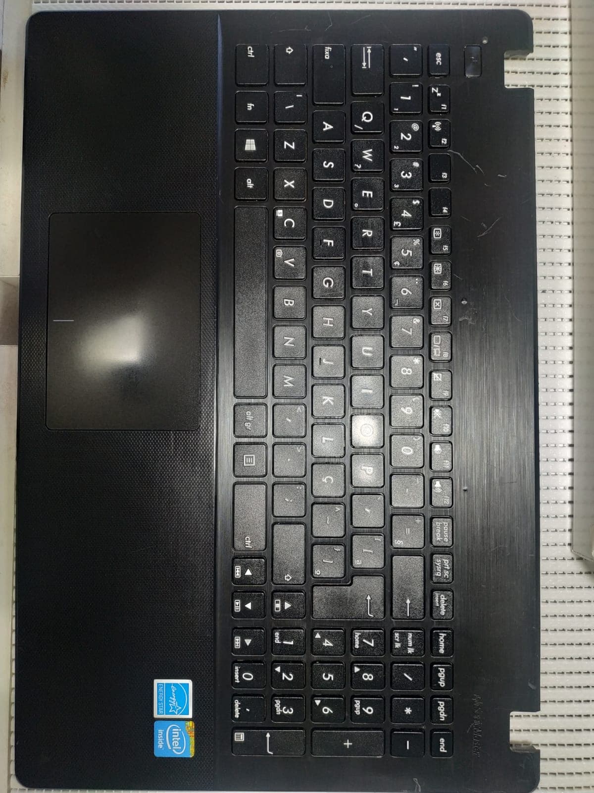 BASE SUPERIOR ASUS X551M - PALMREST ASUS X551M - foto 1