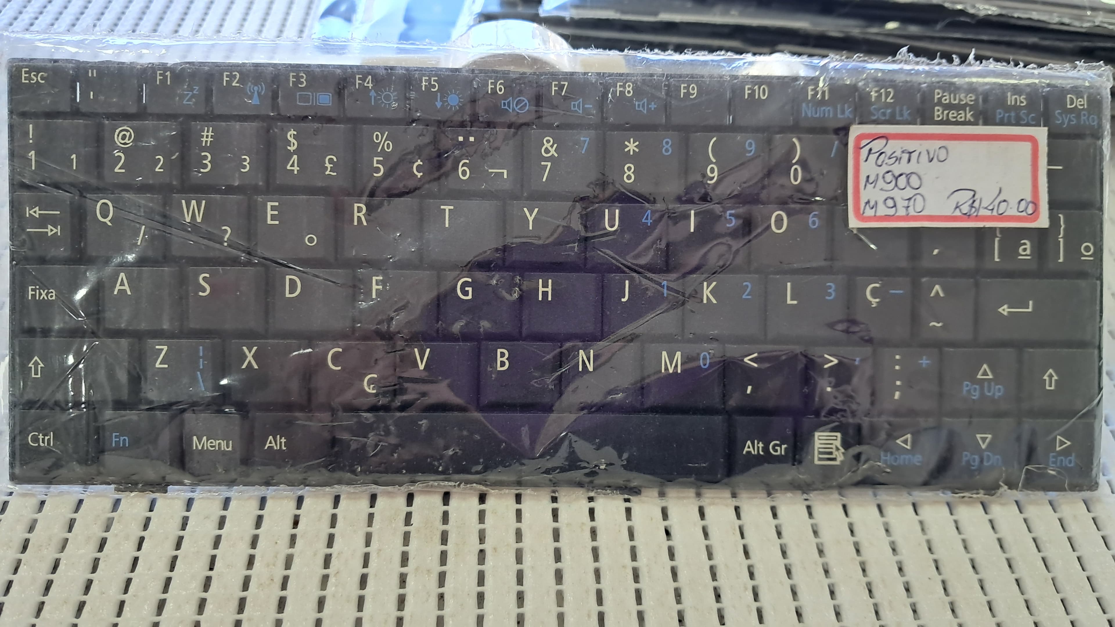Teclado - TECLADO POSITIVO M900/M970 - foto 1